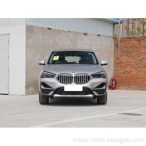 2022 BMWX1 SDRIVE20LI Modieuze benzine 140ps 5-deurs SUV met 5 zitplaatsen met openbare panoramische zonnedakbrandstof